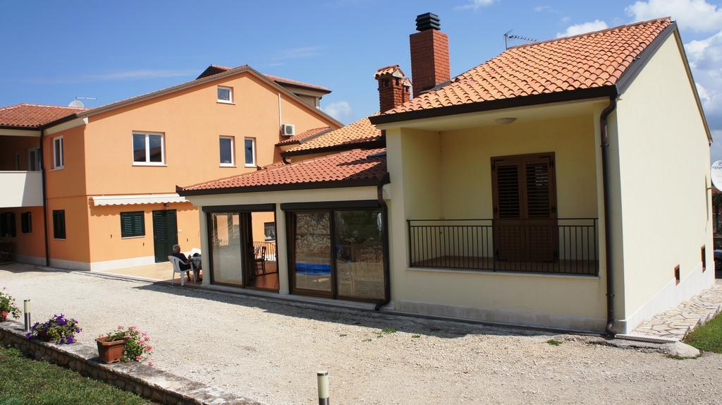 Guesthouse Casa Barbaro Rovinjsko Selo Extérieur photo